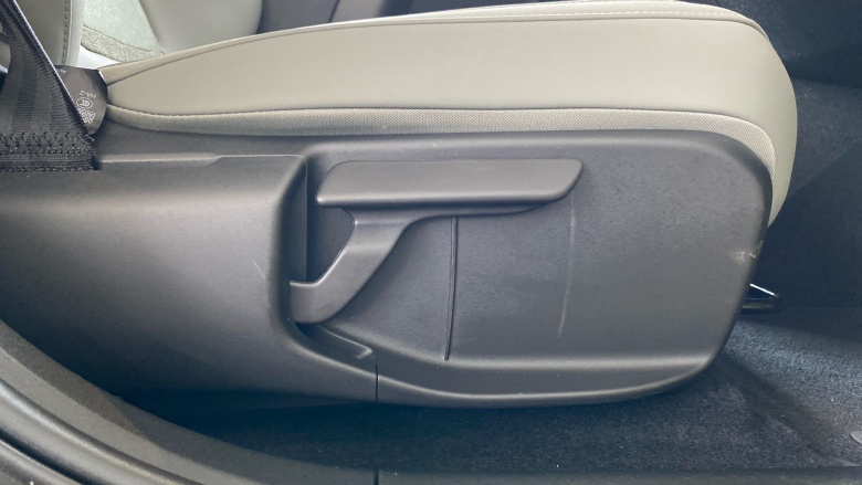 Volvo EX30 315kW Twin Motor Performance Plus 69kWh 5dr Auto Electric Estate